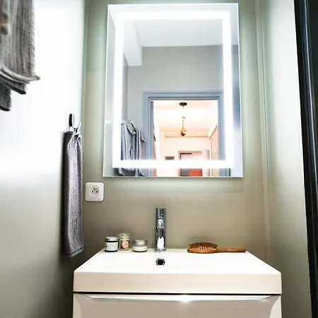 公寓 Le Grand Chambord 拉瓦勒